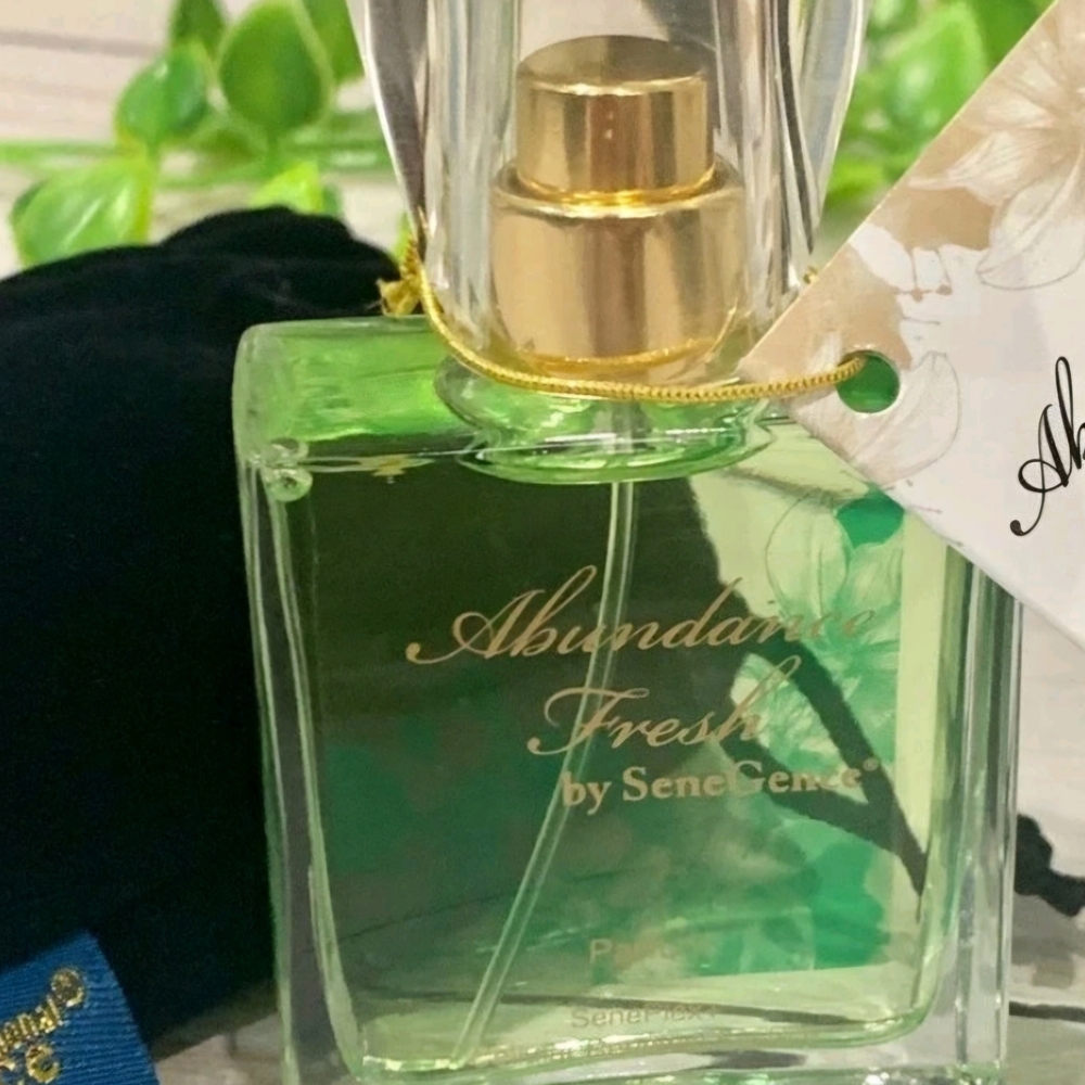 SeneGence Abundance Fresh Perfume - Vibrant Green